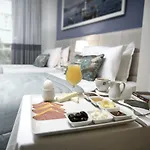 Hotel Rawda Bakirkoy 4*
