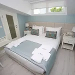 Rawda Bakirkoy Hotel 4*