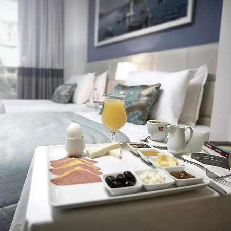 Hotel Rawda Bakirkoy 4*