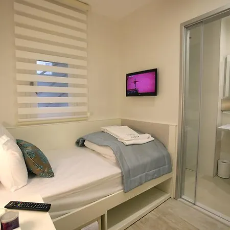 Rawda Bakirkoy Otel 4*